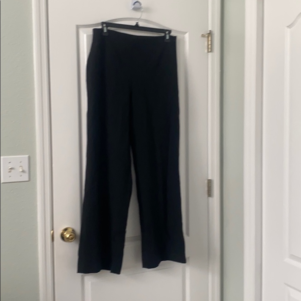 Black trousers